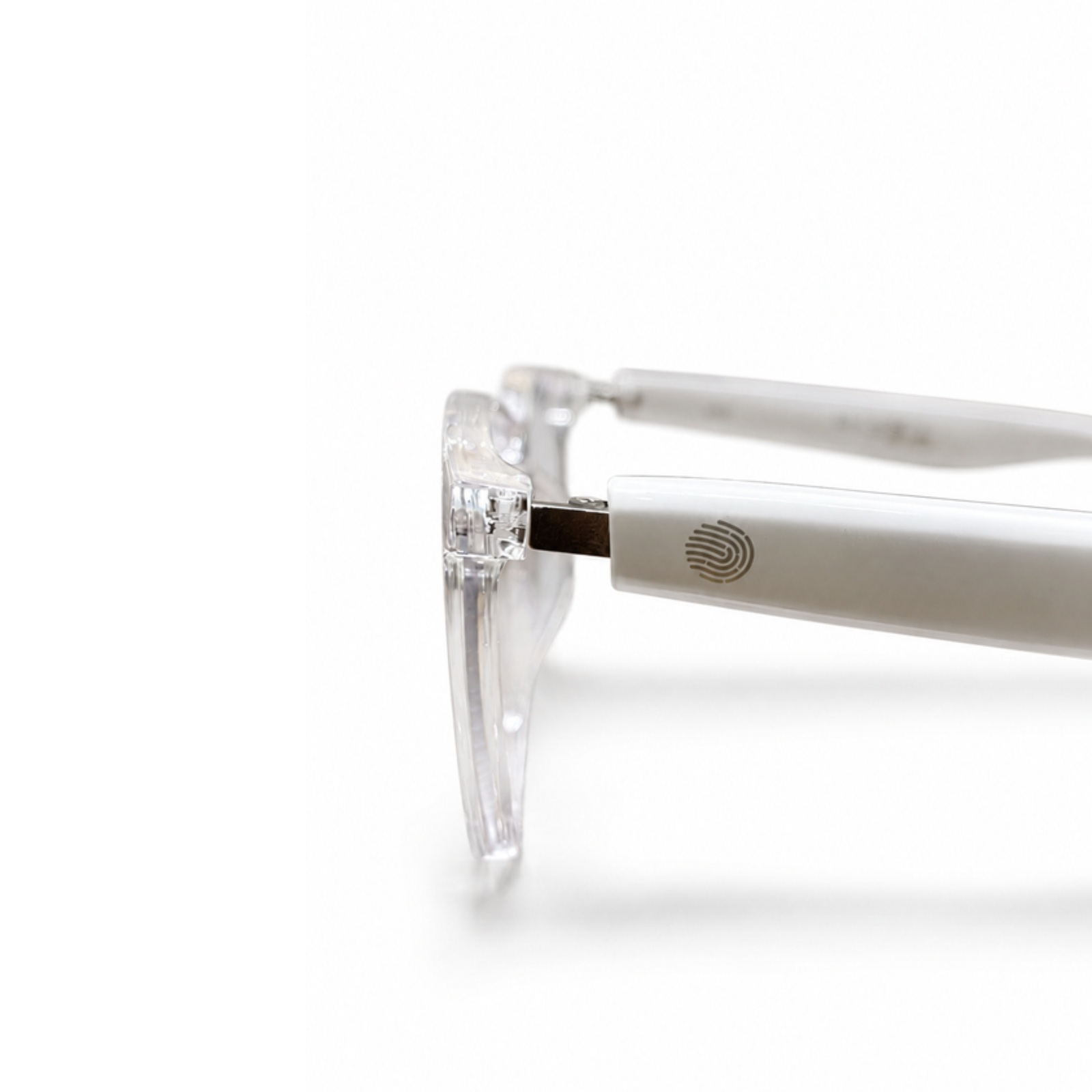 LC 102 White AI Smart Glasses - Image 4
